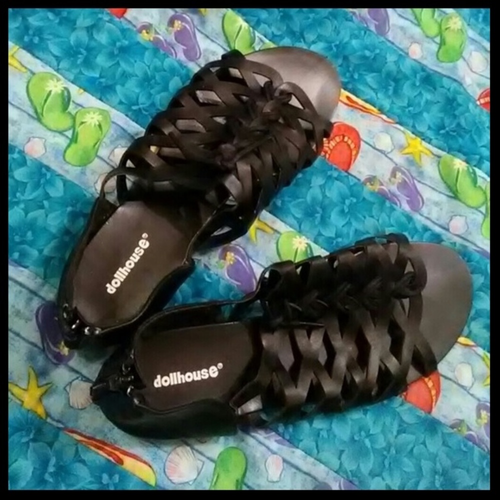 NEW Dollhouse Black Lace Up Sandals.